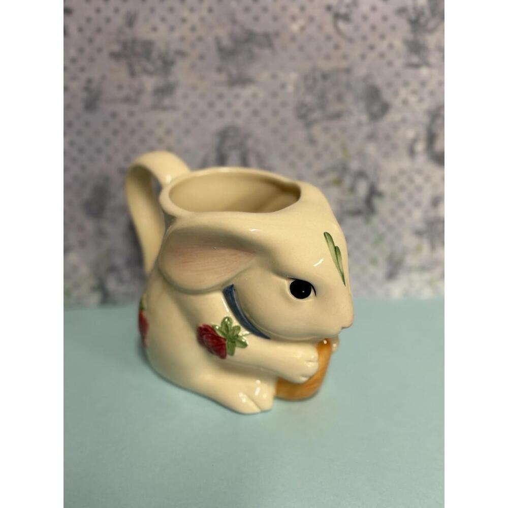 Lenox Poppies on Blue Barnyard Collection Bunny Rabbit Ceramic Mug With Box - Picture 3 of 7